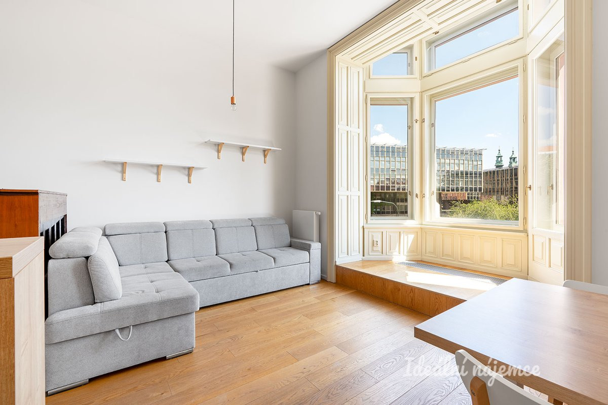 Pronájem bytu 3+kk, Na Moráni, Nové Město, 53900 Kč/měs, 94 m2