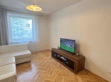Pronájem bytu, 2+1, 51 m²