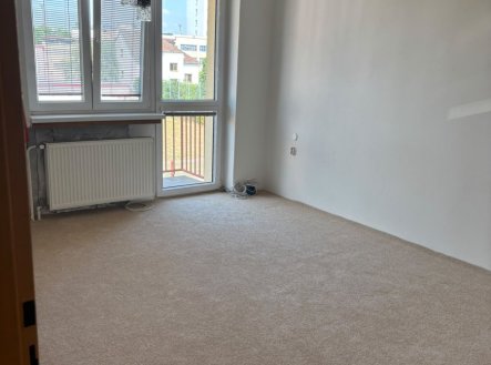 Pronájem bytu, 3+kk, 62 m²