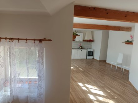 Pronájem bytu, 2+kk, 53 m²