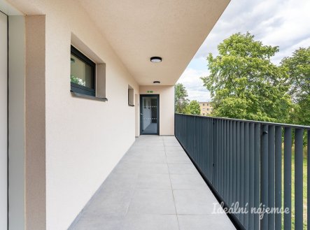 Pronájem bytu, 1+kk, 36 m²