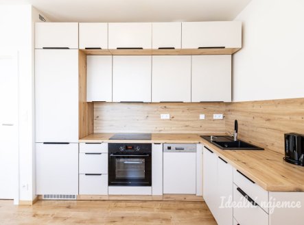 Pronájem bytu, 2+kk, 55 m²