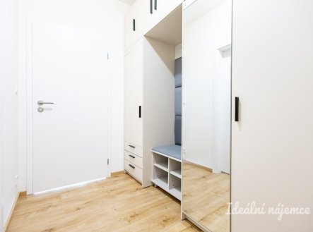 Pronájem bytu, 2+kk, 55 m²