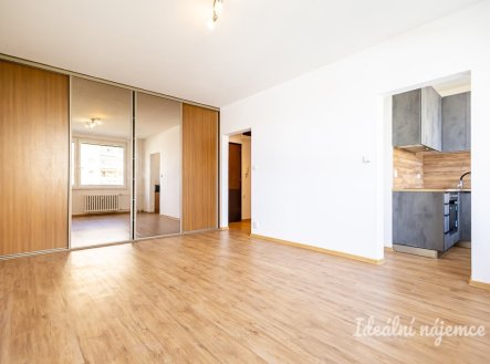 Pronájem bytu, 1+kk, 29 m²