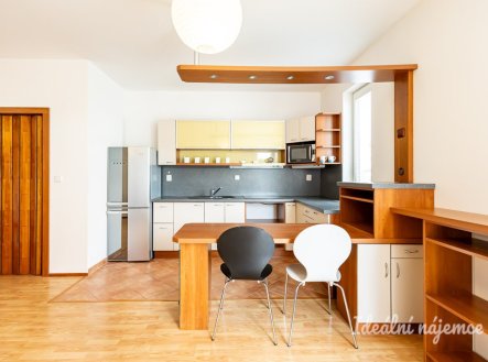 Pronájem bytu, 2+kk, 54 m²