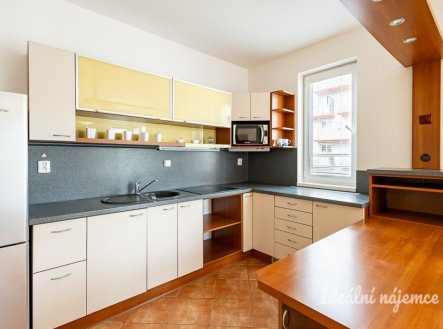 Pronájem bytu, 2+kk, 54 m²