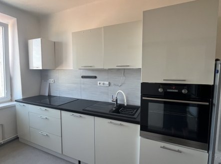 Pronájem bytu, 1+1, 28 m²