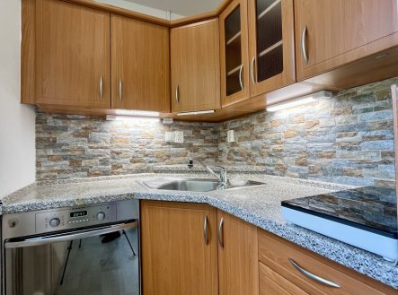 Pronájem bytu, 1+kk, 31 m²