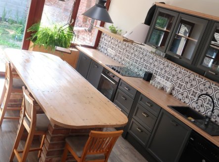 Pronájem domu/vily, 100 m²