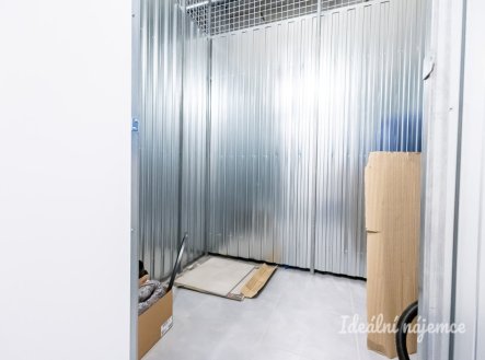 Pronájem bytu, 1+kk, 35 m²
