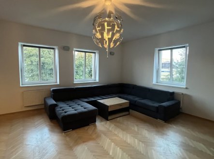 Pronájem bytu, 3+kk, 89 m²