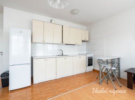 Pronájem bytu, 1+kk, 32 m² obrázek