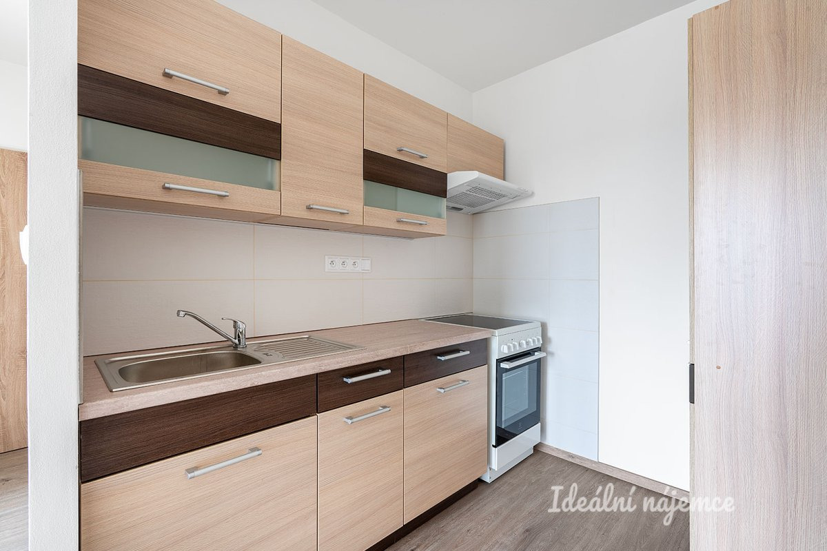 Pronájem bytu 2+kk, Petržílkova, Stodůlky, 19900 Kč/měs, 48 m2
