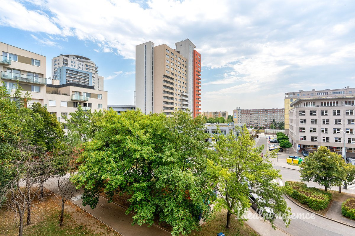 Pronájem bytu 2+kk, Petržílkova, Stodůlky, 19900 Kč/měs, 48 m2
