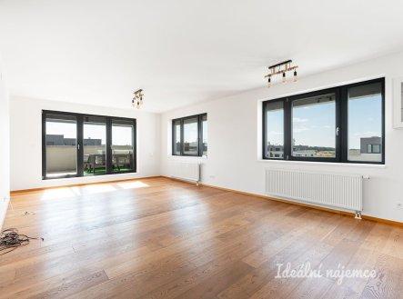 Pronájem bytu, 4+kk, 117 m²