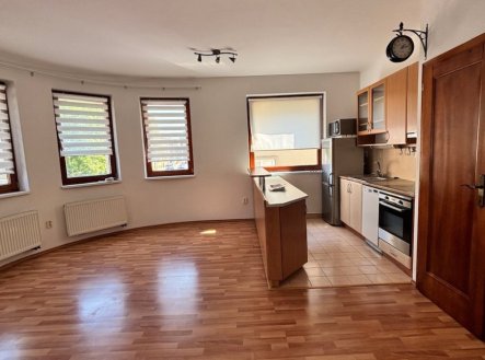 Pronájem bytu, 2+kk, 62 m² obrázek