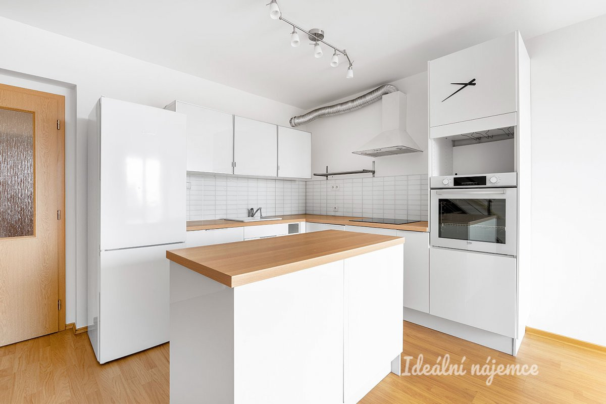 Pronájem bytu 3+kk, U potoka, Jinočany, 89 m2