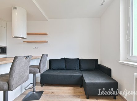 Pronájem bytu, 2+kk, 43 m²