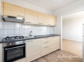 Pronájem bytu, 3+1, 59 m²
