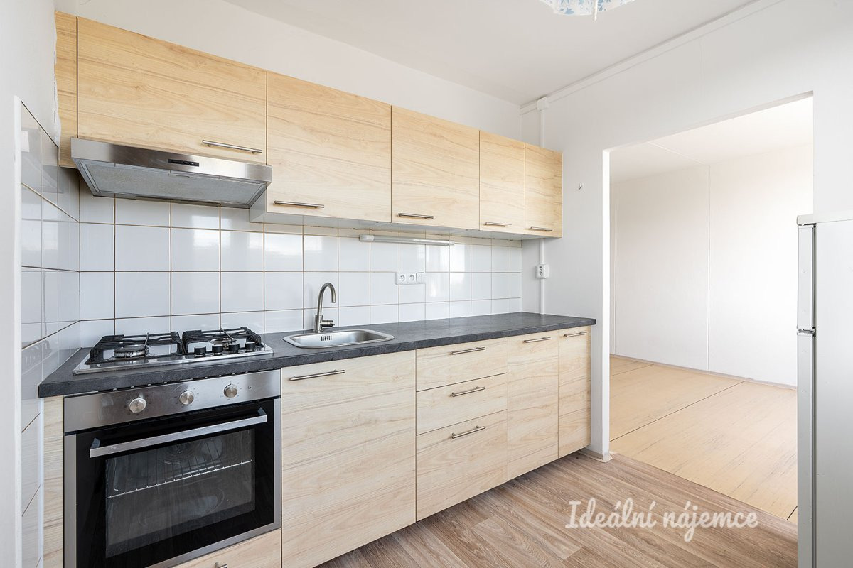 Pronájem bytu 3+1, Jablonecká, Prosek,   59 m2