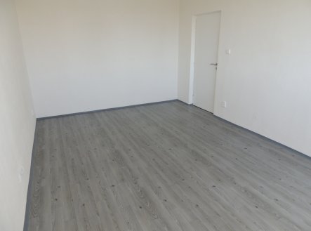 Pronájem bytu, 1+1, 37 m²