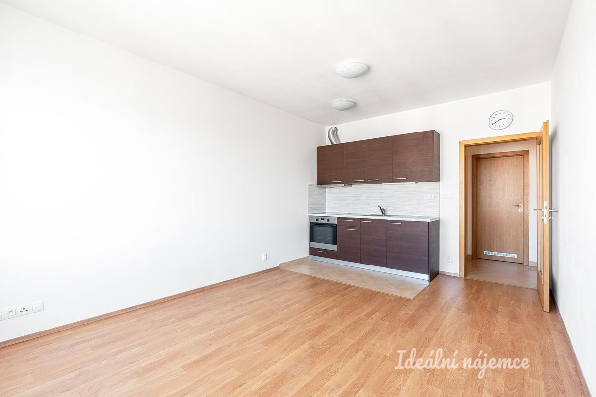 Pronájem bytu 1+kk, Prušánecká, Zličín, 32 m2