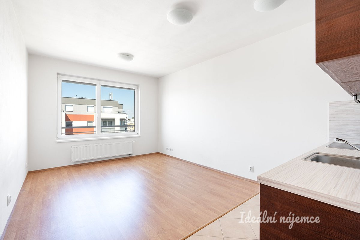 Pronájem bytu 1+kk, Prušánecká, Zličín, 32 m2