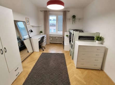 Pronájem bytu, 3+1, 70 m²