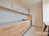 Pronájem bytu, 3+1, 77 m²