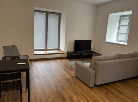 Pronájem bytu, 1+kk, 44 m²