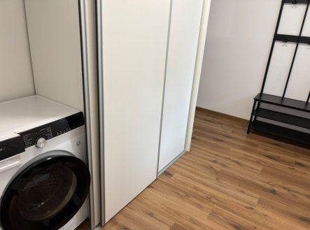 Pronájem bytu, 1+kk, 44 m²