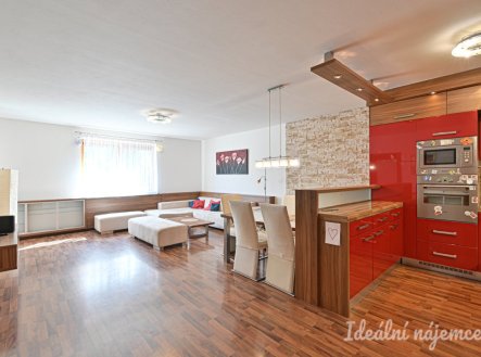 Pronájem bytu, 3+kk, 88 m²