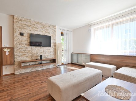Pronájem bytu, 3+kk, 88 m²