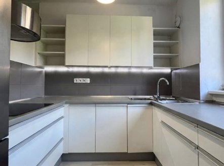 Pronájem bytu, 3+kk, 57 m² obrázek