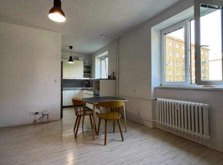 Pronájem bytu, 3+kk, 57 m²