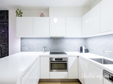 Pronájem bytu, 2+kk, 63 m²