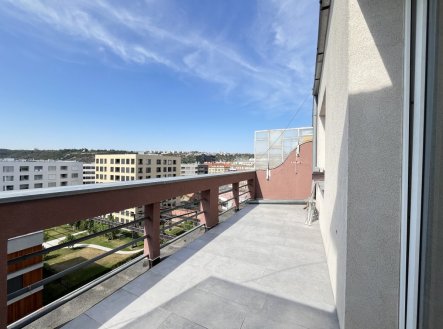 Pronájem bytu, 1+kk, 27 m²