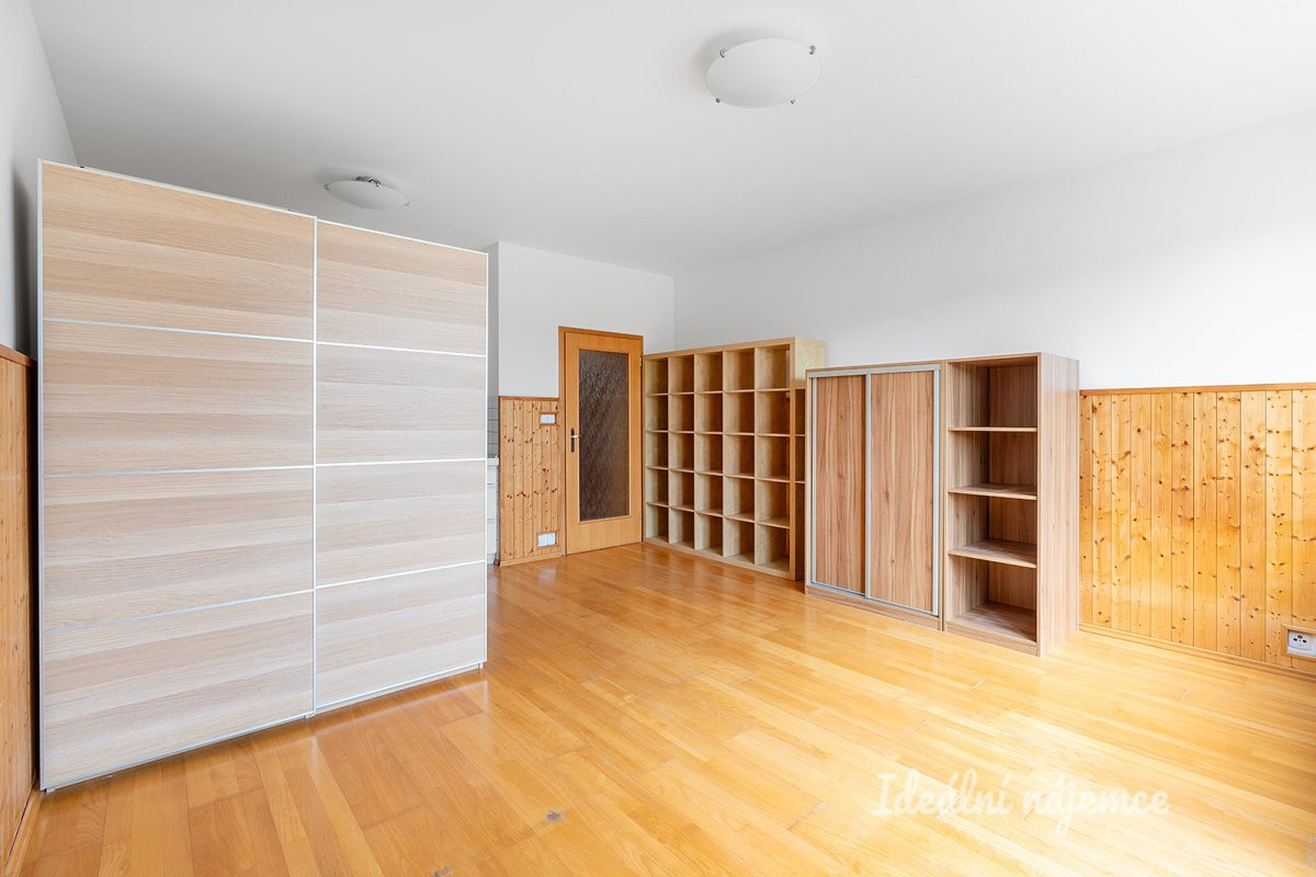 Pronájem bytu 2+kk, Muškova, Kunratice, 21 900 Kč/měs, 52 m2