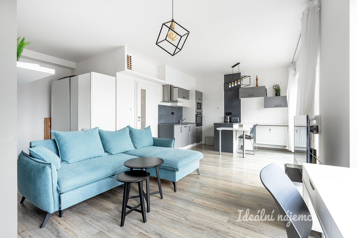 Pronájem bytu 1+kk, Chlumčanského, Libeň, 40 m2