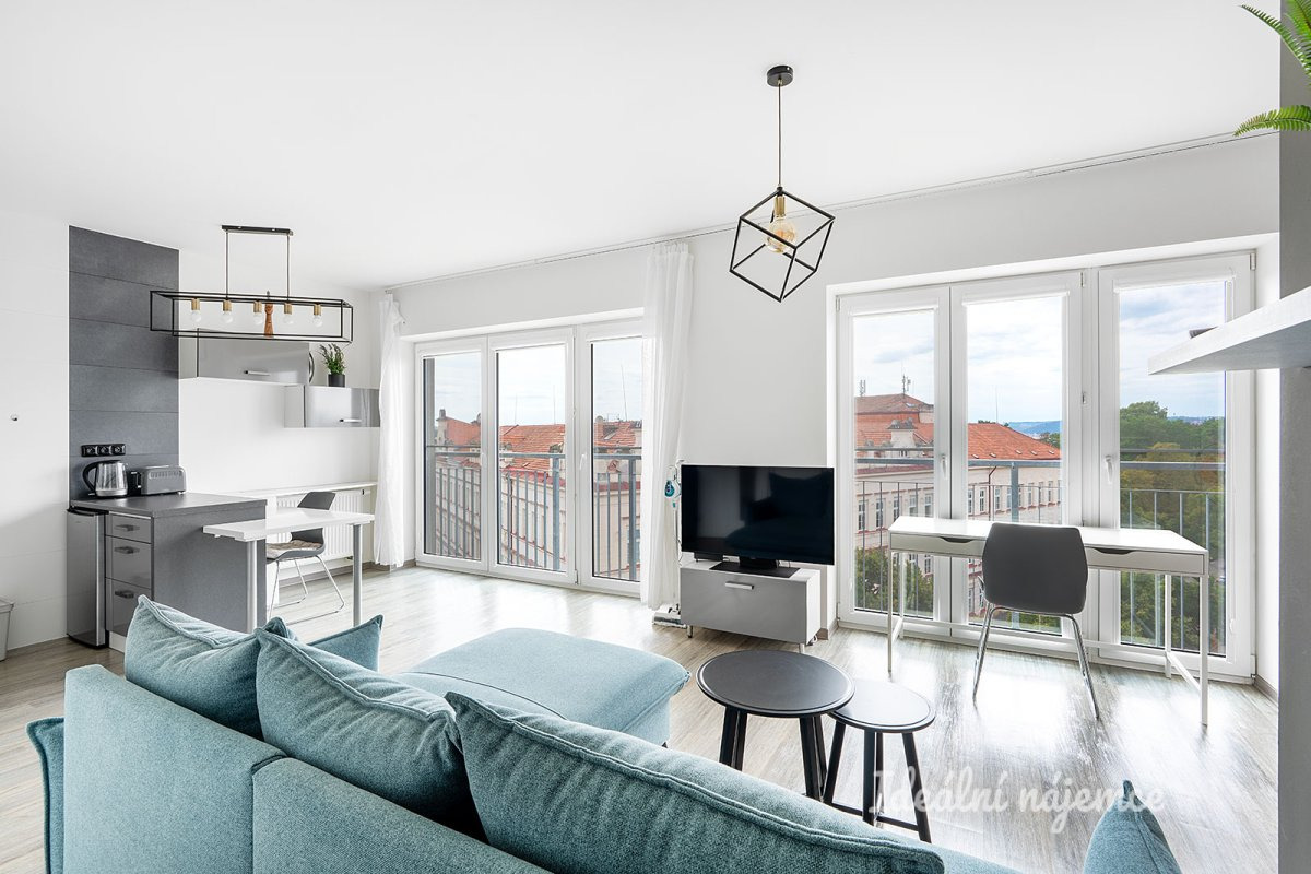 Pronájem bytu 1+kk, Chlumčanského, Libeň, 40 m2