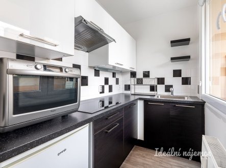 Pronájem bytu, 1+kk, 34 m²