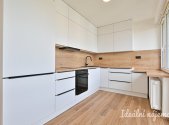 Pronájem bytu, 3+kk, 73 m²
