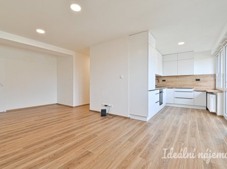 Pronájem bytu, 3+kk, 73 m²