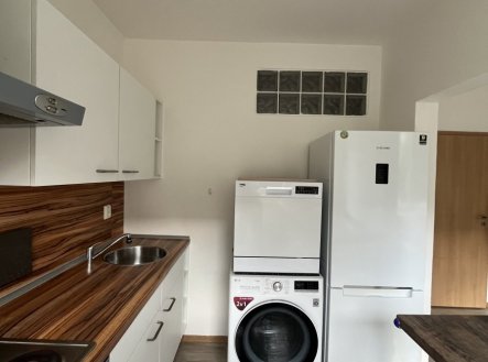 Pronájem bytu, 2+1, 44 m²