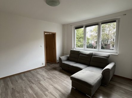 Pronájem bytu, 2+1, 44 m²