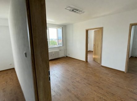 Pronájem bytu, 3+1, 61 m²