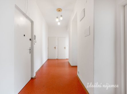 Pronájem bytu, 2+1, 58 m²