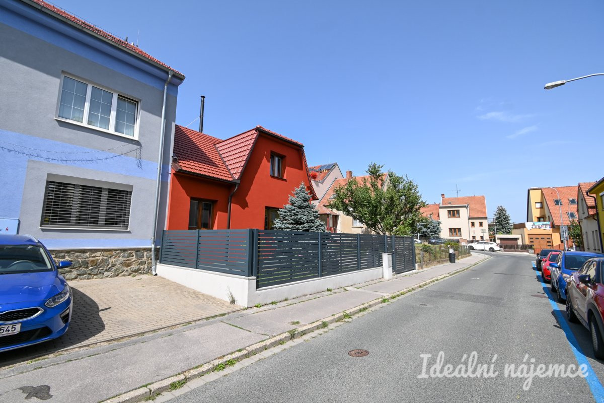 Pronájem bytu 3+1, Stromovka, Jundrov, 35 000 Kč/měs, 180 m2