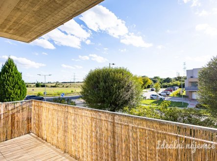 Pronájem bytu, 3+kk, 76 m²