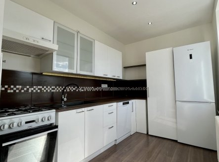 Pronájem bytu, 2+1, 48 m²